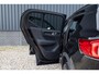 Volvo XC40 Recharge Plus 70 kWh | Zwenkbare trekhaak | Adaptieve cruise | Blis | Leder/stof |