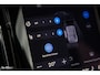Volvo XC40 Recharge Plus 70 kWh | Zwenkbare trekhaak | Adaptieve cruise | Blis | Leder/stof |