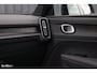 Volvo XC40 Recharge Plus 70 kWh | Zwenkbare trekhaak | Adaptieve cruise | Blis | Leder/stof |