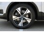 Volvo XC40 T5 Recharge R-Design | Trekhaak | Panoramadak | Premium audio by Harman Kardon | Verwarmbare voorstoelen en stuurwiel | Apple carplay/Android auto