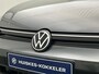 Volkswagen Golf Life Edition 1.5 TSI 115pk Adaptive cruise control, Achteruitrijcamera, LED koplampen, App connect, Stoelverwarming, Parkeersensoren