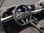 Volkswagen Golf Life Edition 1.5 TSI 115pk Adaptive cruise control, Achteruitrijcamera, LED koplampen, App connect, Stoelverwarming, Parkeersensoren