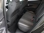 Peugeot 3008 1.2 PureTech Active Apple Carplay/Android Auto, Bluetooth, Navigatie, Cruise control, Rijstrooksensor, Parkeersensor achter, Buitenspiegels elektrisch verstel- en verwarmbaar Hoge instap met veel ruimte in de auto. Luxe suv met alles erop en eraan.