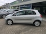 Toyota Yaris 1.3 VVTi Aspiration | 2E EIGENAAR | 12MND GARANTIE | AIRCO | ELEC RAMEN | LMV | NW APK |