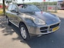 Porsche Cayenne 4.5 S NETTE AUTO RIJDT EN SCHAKELT GOED