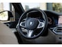 BMW X5 xDrive40i | High Executive | M Sportpakket | Panoramadak | 22" LM Velgen | Dubbel Luchtvering | Laserlight | Harman Kardon | Driving Ass. Pro | Trekhaak | Head-Up Display | Active Steering | Soft Close | Clarity Glass |