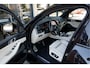 BMW X5 xDrive40i | High Executive | M Sportpakket | Panoramadak | 22" LM Velgen | Dubbel Luchtvering | Laserlight | Harman Kardon | Driving Ass. Pro | Trekhaak | Head-Up Display | Active Steering | Soft Close | Clarity Glass |