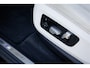 BMW X5 xDrive40i | High Executive | M Sportpakket | Panoramadak | 22" LM Velgen | Dubbel Luchtvering | Laserlight | Harman Kardon | Driving Ass. Pro | Trekhaak | Head-Up Display | Active Steering | Soft Close | Clarity Glass |