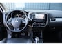 Mitsubishi Outlander 2.0 PHEV Instyle - SCHUIFDAK - LEDER - TREKHAAK - NAVIGATIE - CAMERA