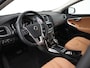 Volvo V40 Cross Country 1.5 T3 Polar+ Luxury | ZGAN - 17.999 km!! | Leder | Harman/Kardon | Panoramadak | Camera | Stoelverwarming | Cruise Control | LED