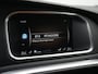 Volvo V40 Cross Country 1.5 T3 Polar+ Luxury | ZGAN - 17.999 km!! | Leder | Harman/Kardon | Panoramadak | Camera | Stoelverwarming | Cruise Control | LED