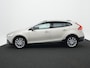 Volvo V40 Cross Country 1.5 T3 Polar+ Luxury | ZGAN - 17.999 km!! | Leder | Harman/Kardon | Panoramadak | Camera | Stoelverwarming | Cruise Control | LED