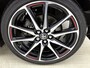 Toyota Yaris 1.5 Hybrid GR Sport + | JBL | Head-Up Display | Stoel+stuurverwarming | dodehoek detectie | Parkeersensoren voor+achter |