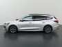 Ford Focus Wagon 1.0 EcoBoost Hybrid ST Line X | Afneembare Trekhaak | Winterpakket | Cruise Control Adaptief | Parkeercamera | Head-Up | Navigatie |