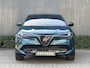 Alfa Romeo Junior Elettrica 54 kWh | ACCU 97% | AppleCarPlay/Android | Climate control | Parkeersensoren | 18'' LM velgen