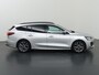 Ford Focus Wagon 1.0 EcoBoost Hybrid ST Line X | Afneembare Trekhaak | Winterpakket | Cruise Control Adaptief | Parkeercamera | Head-Up | Navigatie |