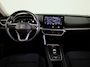 SEAT Leon 1.4 TSI eHybrid PHEV FR Business Intense 204 pk | Private lease € 619,- per mnd | Navigatie | Panoramadak | Trekhaak (wegklapbaar) | Parkeersensoren achter | Stoelverwarming |