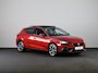 SEAT Leon 1.4 TSI eHybrid PHEV FR Business Intense 204 pk | Private lease € 619,- per mnd | Navigatie | Panoramadak | Trekhaak (wegklapbaar) | Parkeersensoren achter | Stoelverwarming |