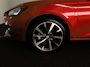 SEAT Leon 1.4 TSI eHybrid PHEV FR Business Intense 204 pk | Private lease € 619,- per mnd | Navigatie | Panoramadak | Trekhaak (wegklapbaar) | Parkeersensoren achter | Stoelverwarming |