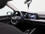 Volkswagen Golf Variant 1.5 eTSI Style Automaat | Apple CarPlay/Android Auto | Trekhaak | Virtual cockpit | Cruise Control Adaptief | Camera | DAB | Parkeersensoren | Automatische Airco | Stoel/Stuur  verwarming | Sfeerverlichting