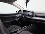 Volkswagen Golf Variant 1.5 eTSI Style Automaat | Apple CarPlay/Android Auto | Trekhaak | Virtual cockpit | Cruise Control Adaptief | Camera | DAB | Parkeersensoren | Automatische Airco | Stoel/Stuur  verwarming | Sfeerverlichting