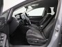 Volkswagen Golf Variant 1.5 eTSI Style Automaat | Apple CarPlay/Android Auto | Trekhaak | Virtual cockpit | Cruise Control Adaptief | Camera | DAB | Parkeersensoren | Automatische Airco | Stoel/Stuur  verwarming | Sfeerverlichting