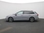 Volkswagen Golf Variant 1.5 eTSI Style Automaat | Apple CarPlay/Android Auto | Trekhaak | Virtual cockpit | Cruise Control Adaptief | Camera | DAB | Parkeersensoren | Automatische Airco | Stoel/Stuur  verwarming | Sfeerverlichting