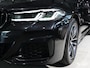 BMW 5-Serie 530E xDrive M SPORT / COMFORTST. MASSAGE / HEADUP / HARMANKARDON / TREKHAAK / 18"