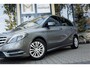 Mercedes-Benz B-klasse 180 123PK Aut. | EXPORT! | Ambition | Sport Pack | Airconditioning | Cruise Control | 16” LM Velgen | Xenon | Parkeersensoren |
