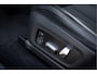 BMW X3 xDrive30e Aut. | High Executive | X-Line | Sportstoelen | 19" LM Velgen | Head-Up Display | Trekhaak | Achteruitrijcamera | Keyless | HIFI |