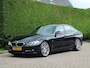 BMW 3-Serie 320i Executive | Sportline | 19 inch | Eibach verlaagd