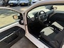 Volkswagen Up! Take up! 1.0 60 pk - 3drs - 2 sleutels