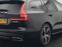 Volvo V60 T6 Twin Engine AWD R-Design 340pk Dealer O.H. | Adaptive Cruise | Camera | Harman / Kardon | Lederen Sportstoelen Memory & Verwarmd | Keyless | Blis | Apple Carplay | Navigatie | DAB | 19"L.M | Plug In Hybrid |