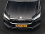 Skoda Superb Combi 1.5 TSI Laurin & Klement PHEV 204pk Dealer O.H. | Trekhaak Af Fabriek | Head Up | Adaptive Cruise | 360 Camera | Lederen Comfortzetels Massage & Ventilatie & Memory | Canton Audio | Stuur & Stoelen Verwarmd | Keyless | Blis | Plug In Hybrid |