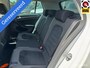 Volkswagen Golf 7 1.4 TSI Highline CRUISE/NAVI/CARPLAY/LMV