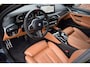 BMW 5-Serie 530i 252PK AUT M-SPORT FACELIFT / SCHUIDFAK / ORG.NED / LASER / NAP / SFEERVERLICHTING / 20INCH / CARPLAY / DEALER-OH
