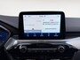 Ford Kuga 1.5 EcoBoost Titanium | Dealer onderhouden | 1800 kg trekgewicht | Winter pack | Parkeersensoren voor en achter | Achteruitrijcamera | Navigatie | Apple carplay & Android auto | Trekhaak | 18" lichtmetalen velgen | Draadloos opladen mobiel | Privacy glas |