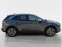 Ford Kuga 1.5 EcoBoost Titanium | Dealer onderhouden | 1800 kg trekgewicht | Winter pack | Parkeersensoren voor en achter | Achteruitrijcamera | Navigatie | Apple carplay & Android auto | Trekhaak | 18" lichtmetalen velgen | Draadloos opladen mobiel | Privacy glas |