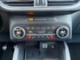 Ford Kuga 1.5 EcoBoost Titanium | Dealer onderhouden | 1800 kg trekgewicht | Winter pack | Parkeersensoren voor en achter | Achteruitrijcamera | Navigatie | Apple carplay & Android auto | Trekhaak | 18" lichtmetalen velgen | Draadloos opladen mobiel | Privacy glas |