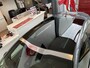 Peugeot 208 1.6 THP GTi 200Pk,1E Eigenaar,Panoramadak,Climate&Cruisecontrol,Bleutooth,V&A Sensoren,Leder/Stof,JBL,Sportstoelen,Spoilerkit,Lagekilometerstand,17 Inch Lmv