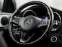 Mercedes-Benz C-klasse 180 Sport Automaat (NAVIGATIE, LEDER, CAMERA, STOELVERWARMING, SPORTSTOELEN, GETINT GLAS, ELEKTISCHE ACHTERKLEP, TREKHAAK, NIEUWE APK, NIEUWSTAAT)
