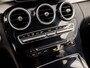 Mercedes-Benz C-klasse 180 Sport Automaat (NAVIGATIE, LEDER, CAMERA, STOELVERWARMING, SPORTSTOELEN, GETINT GLAS, ELEKTISCHE ACHTERKLEP, TREKHAAK, NIEUWE APK, NIEUWSTAAT)