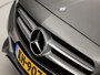 Mercedes-Benz C-klasse 180 Sport Automaat (NAVIGATIE, LEDER, CAMERA, STOELVERWARMING, SPORTSTOELEN, GETINT GLAS, ELEKTISCHE ACHTERKLEP, TREKHAAK, NIEUWE APK, NIEUWSTAAT)