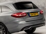 Mercedes-Benz C-klasse 180 Sport Automaat (NAVIGATIE, LEDER, CAMERA, STOELVERWARMING, SPORTSTOELEN, GETINT GLAS, ELEKTISCHE ACHTERKLEP, TREKHAAK, NIEUWE APK, NIEUWSTAAT)