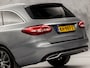 Mercedes-Benz C-klasse 180 Sport Automaat (NAVIGATIE, LEDER, CAMERA, STOELVERWARMING, SPORTSTOELEN, GETINT GLAS, ELEKTISCHE ACHTERKLEP, TREKHAAK, NIEUWE APK, NIEUWSTAAT)