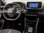 Peugeot 2008 1.2 PureTech Allure Sport 131Pk Automaat (APPLE CARPLAY, GROOT NAVI, 360 CAMERA, STOELVERWARMING, KEYLESS, SPORTSTOELEN, GETINT GLAS, CRUISE, NIEUWSTAAT)