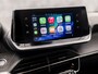 Peugeot 2008 1.2 PureTech Allure Sport 131Pk Automaat (APPLE CARPLAY, GROOT NAVI, 360 CAMERA, STOELVERWARMING, KEYLESS, SPORTSTOELEN, GETINT GLAS, CRUISE, NIEUWSTAAT)