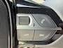 Peugeot e-2008 EV Active Pack 50 kWh Apple Carplay | Android Auto | Parkeersensoren | Cruise Control | Climate Control | SOH 98,7%