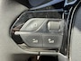 Peugeot e-2008 EV Active Pack 50 kWh Apple Carplay | Android Auto | Parkeersensoren | Cruise Control | Climate Control | SOH 98,7%