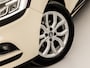 Renault Clio Estate 0.9 TCe Intens (NAVIGATIE, CLIMATE, LEDER, TREKHAAK, SPORTSTOELEN, PARKEERSENSOREN, CRUISE, NIEUWSTAAT)